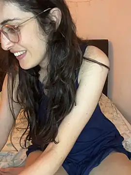 Lunaabbey online show from 31, 7, 2026