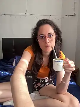 Lunaabbey online show from 30, 5, 2026