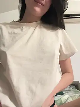 Lunaabbey online show from 9, 1, 2026