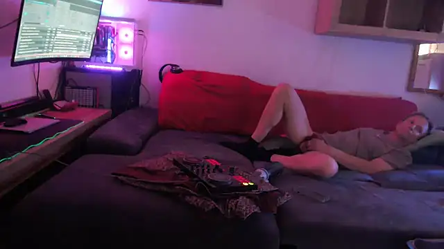 davidgntxxxxx online show from 18, 4, 2026