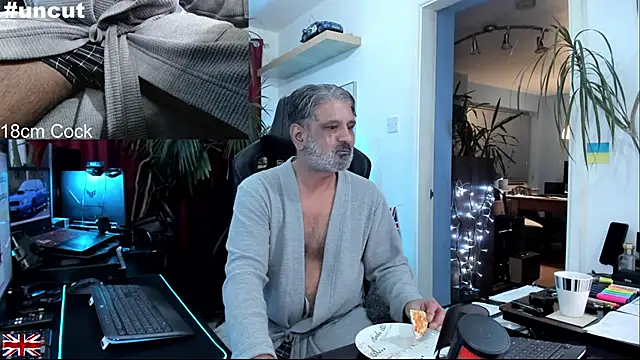 OnlineBossUK online show from 6, 11, 2025