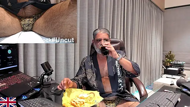 OnlineBossUK online show from 25, 3, 2026