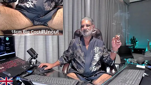 OnlineBossUK online show from 13, 7, 2026