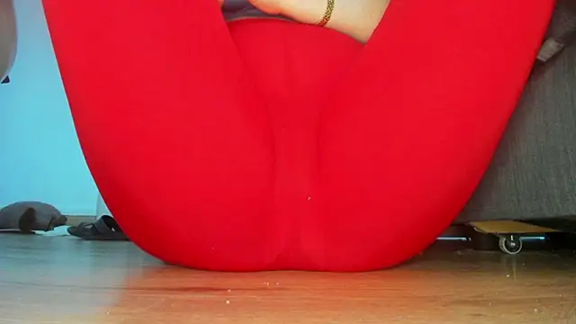 Snapshot of Squirtlady38 chatting on 13, 6, 2026 Squirtlady38 online show from 13, 6, 2026