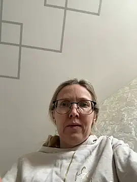 angelmommu online show from 12, 2, 2026