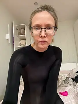 angelmommu online show from 22, 2, 2026