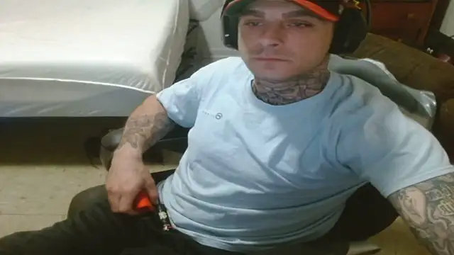Snapshot of DADDY_KANE8--- chatting on 5, 7, 2026 DADDY KANE8--- online show from 5, 7, 2026