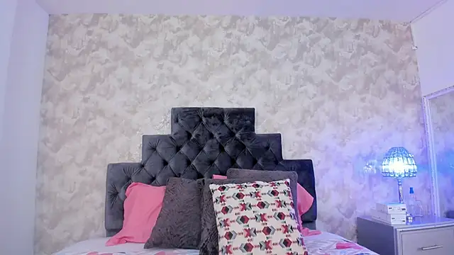 elizabeth coleman online show from 21, 10, 2025