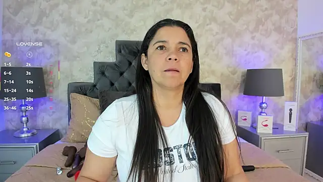 Snapshot of elizabeth_coleman chatting on 11, 7, 2026 elizabeth coleman online show from 11, 7, 2026