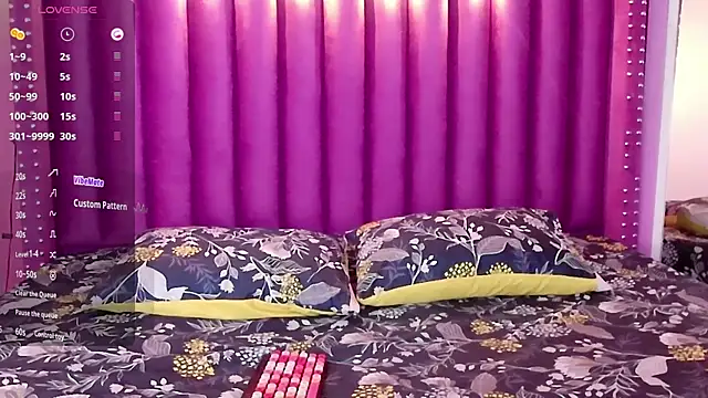 little kayla  online show from 10, 9, 2025