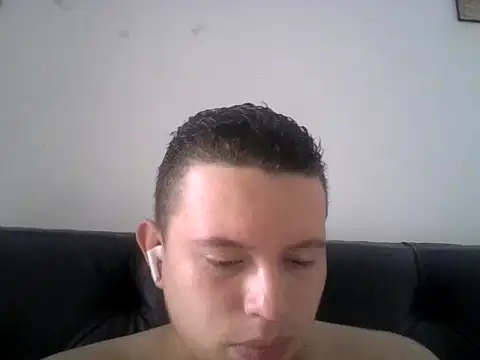 Snapshot of mons41 chatting on 18, 5, 2026 mons41 online show from 18, 5, 2026