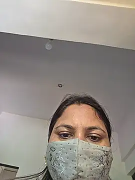 MOM-SUN-COUPLE online show from 13, 10, 2025