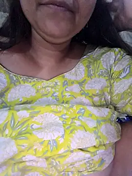 MOM-SUN-COUPLE online show from 23, 4, 2026