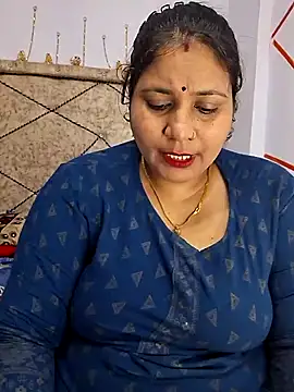 MOM-SUN-COUPLE online show from 23, 2, 2025