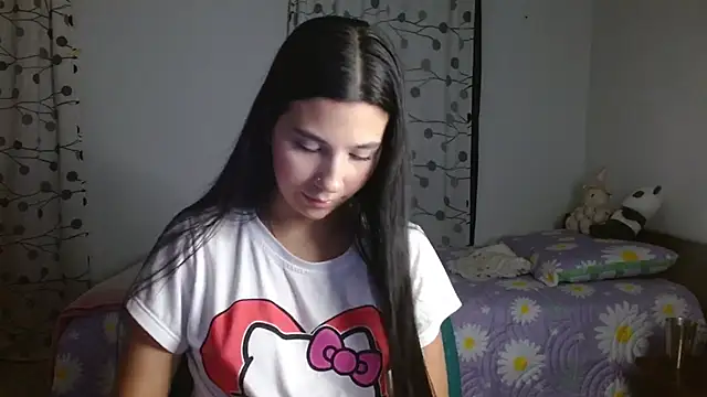 mia  lopez  online show from 6, 3, 2025