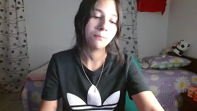 mia  lopez  online show from 27, 2, 2025