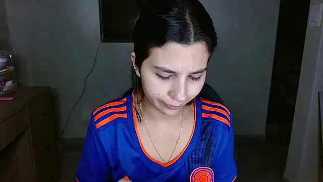 Snapshot of mia__lopez_ chatting on 18, 6, 2026 mia lopez online show from 18, 6, 2026