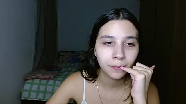 mia  lopez  online show from 7, 10, 2025