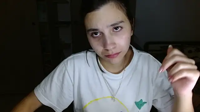 mia  lopez  online show from 13, 5, 2026