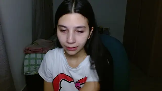 mia  lopez  online show from 26, 9, 2025