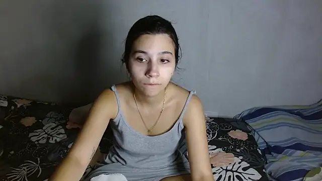 mia  lopez  online show from 28, 5, 2026