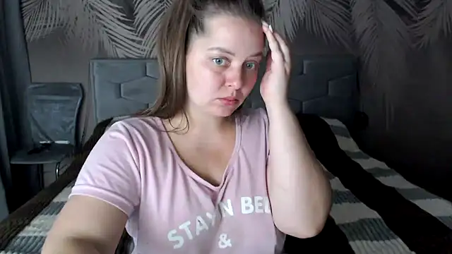 uliastar online show from 29, 9, 2025