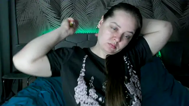 uliastar online show from 14, 1, 2026