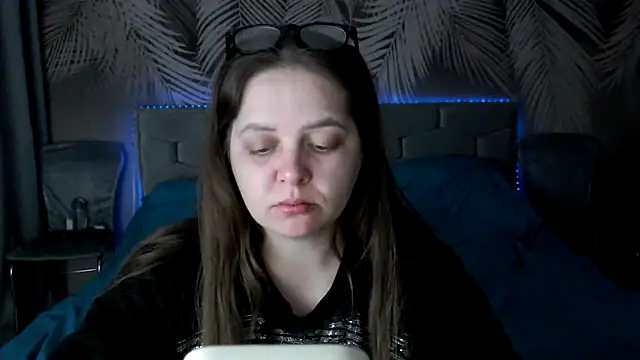 uliastar online show from 13, 3, 2026