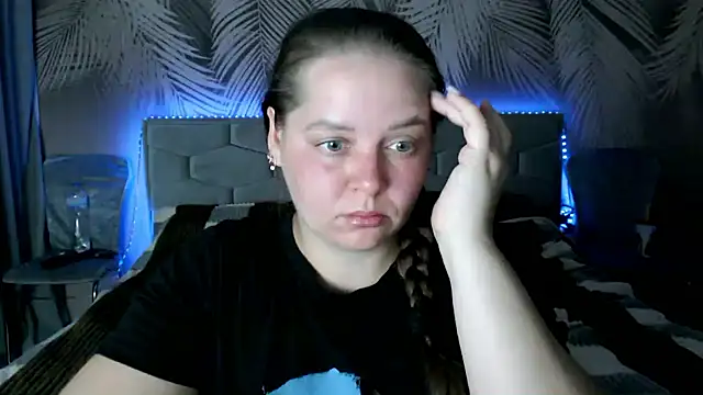 uliastar online show from 16, 9, 2025