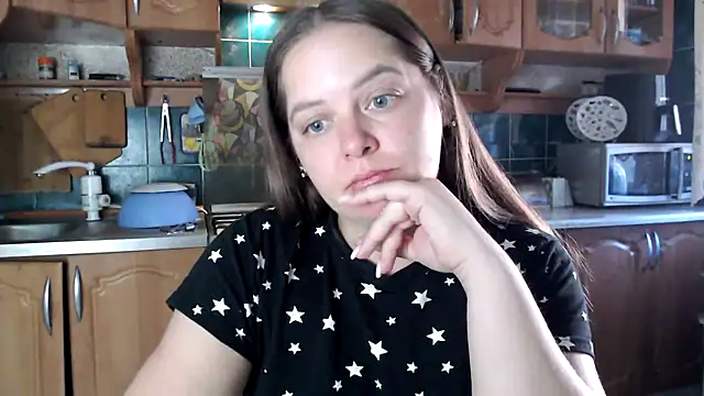 uliastar online show from 27, 9, 2025