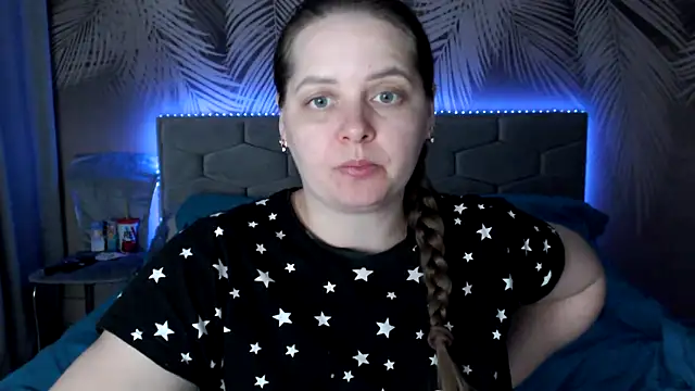 uliastar online show from 12, 3, 2025