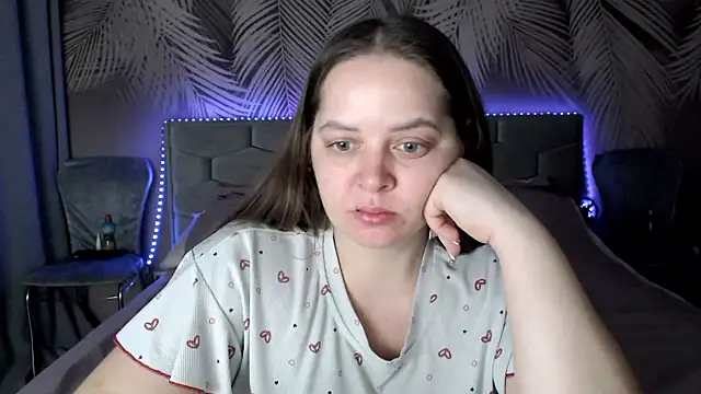 uliastar online show from 8, 1, 2026