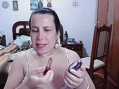 LauraVicttoria361215 online show from 17, 2, 2025