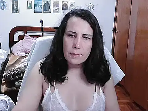 LauraVicttoria361215 online show from 10, 3, 2025