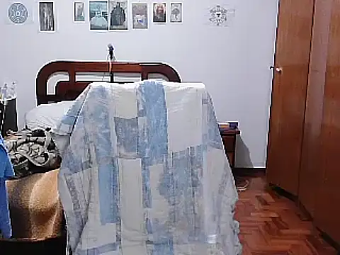 LauraVicttoria361215 online show from 20, 2, 2025