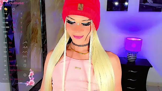 harrleyhott21 online show from 12, 2, 2025