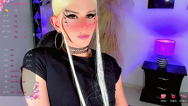 harrleyhott21 online show from 8, 2, 2025