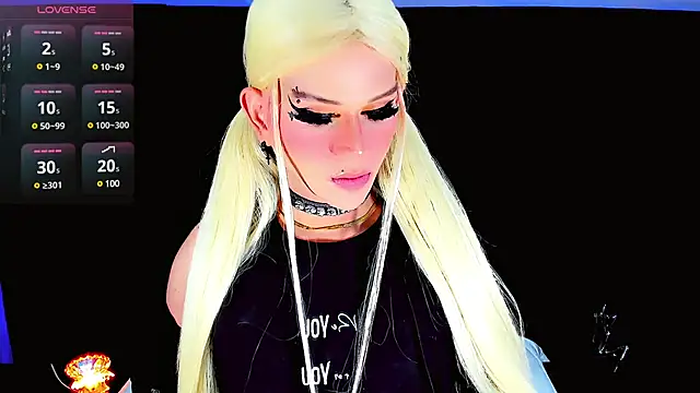 harrleyhott21 online show from 17, 3, 2025