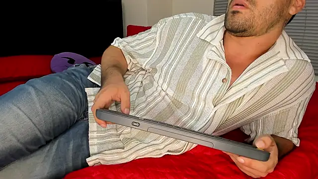 alexman fuck online show from 28, 4, 2026