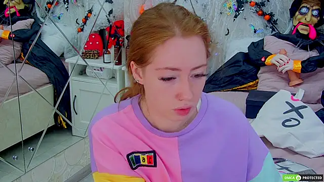 TinaBrook online show from 31, 10, 2025