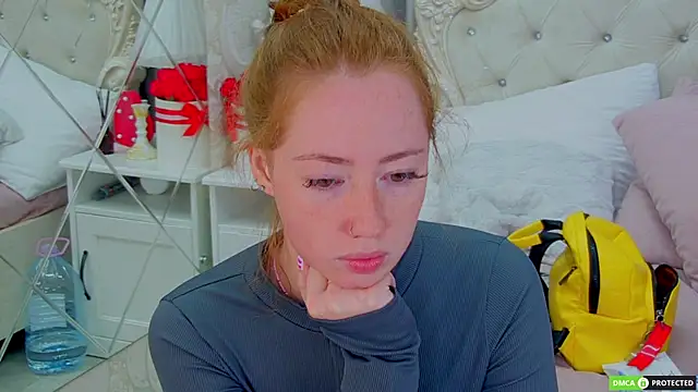 TinaBrook online show from 12, 9, 2025