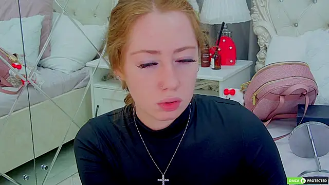 TinaBrook online show from 25, 11, 2025