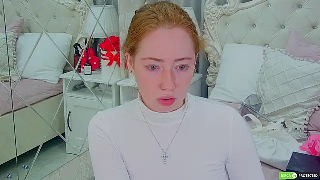 TinaBrook online show from 23, 9, 2025