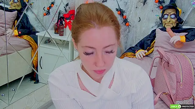 TinaBrook online show from 22, 10, 2025