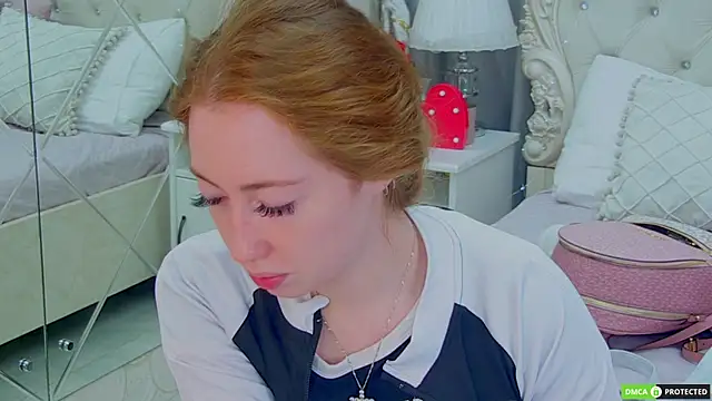 TinaBrook online show from 3, 12, 2025