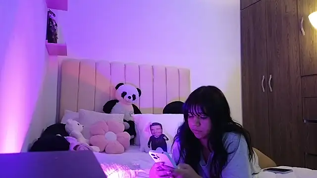 Petit-Rosse online show from 21, 9, 2025