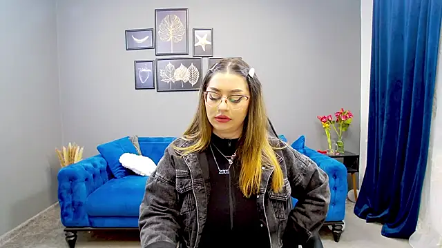 Katewalker  online show from 20, 3, 2025