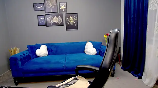 Katewalker  online show from 14, 3, 2025