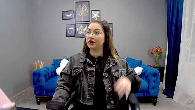 Katewalker  online show from 3, 3, 2025