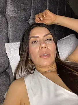 martina contreras online show from 6, 3, 2026